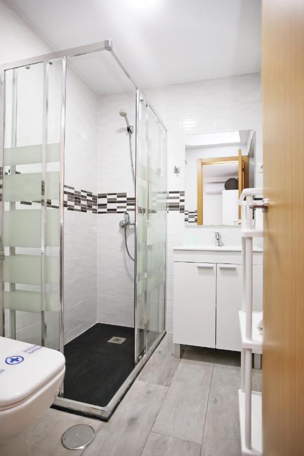 Ferienwohnung Holidays2Malaga Goya - Zona Huelin & 500 Mts De La Playa Exterior foto