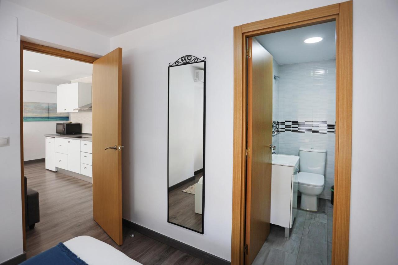 Ferienwohnung Holidays2Malaga Goya - Zona Huelin & 500 Mts De La Playa Exterior foto